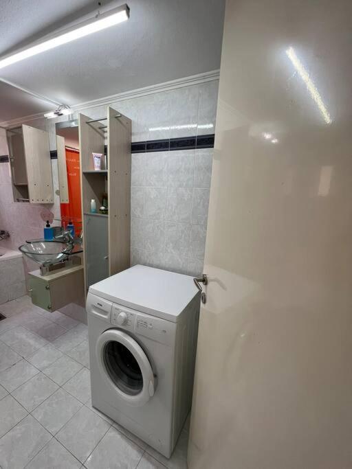 Local Apt Near City Lights 2 Heraklion  Luaran gambar